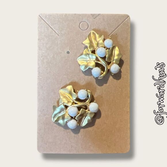 Vintage Gold-Tone Leaf and White Accented Stud Earrings - Picture 8 of 11
